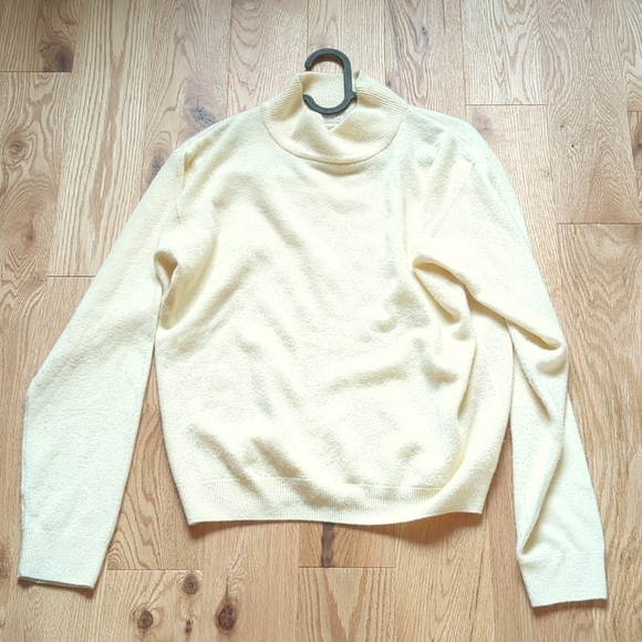 Easywear. Women's Cream Coloured Crewneck Sweater. - Picture 2 of 6